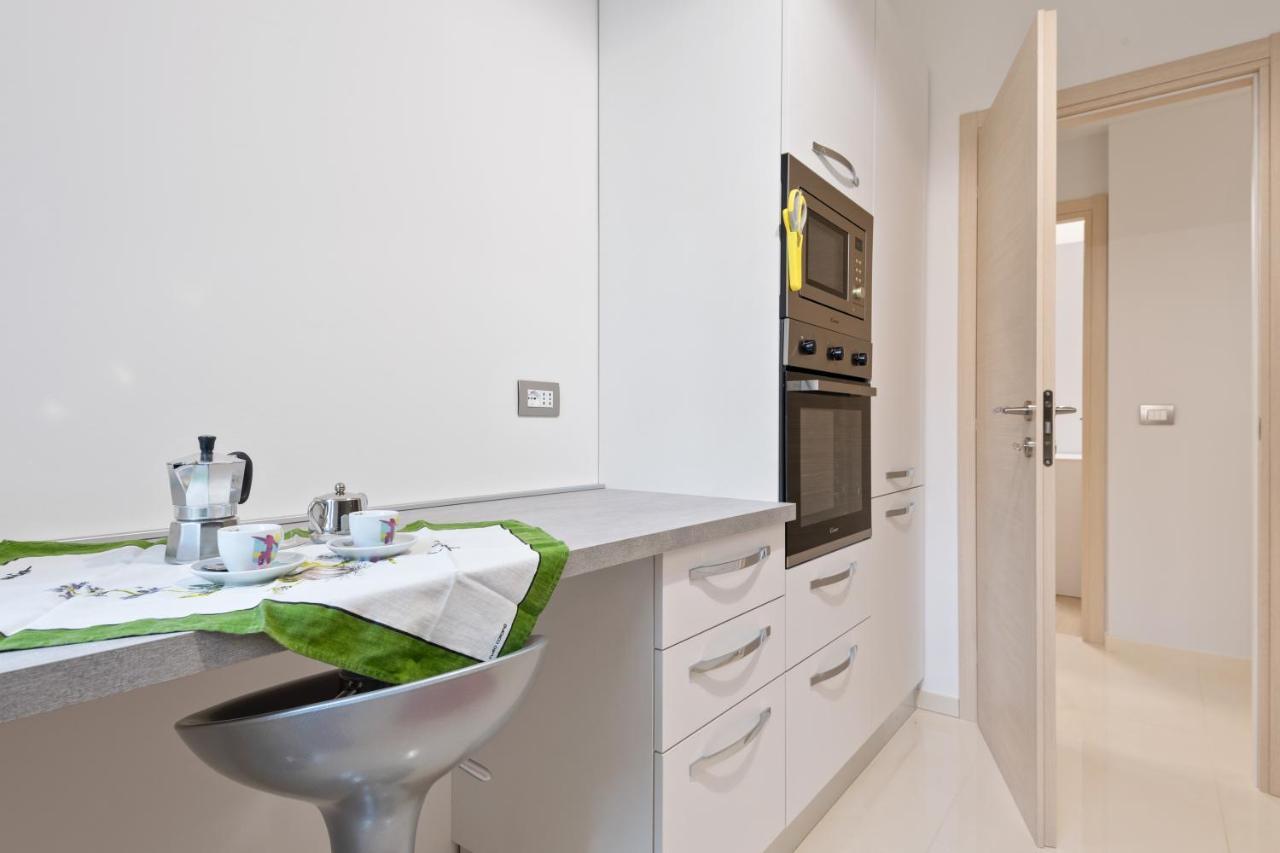 Апартаменты Modern Flat 250 Mt From The Sea - Альбиссола-Марина Экстерьер фото