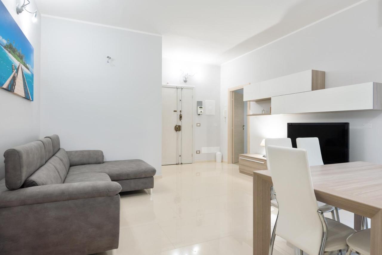 Апартаменты Modern Flat 250 Mt From The Sea - Альбиссола-Марина Экстерьер фото