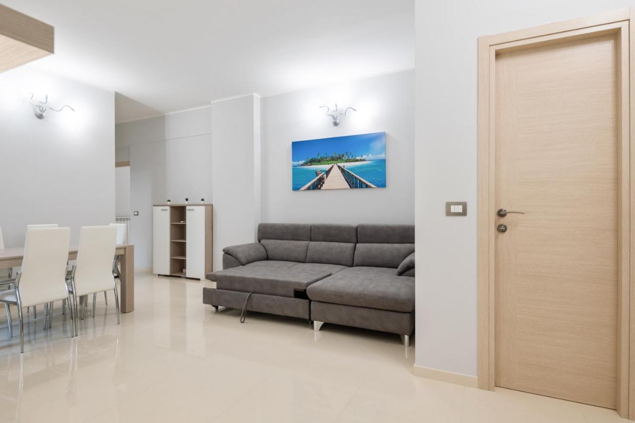 Апартаменты Modern Flat 250 Mt From The Sea - Альбиссола-Марина Экстерьер фото